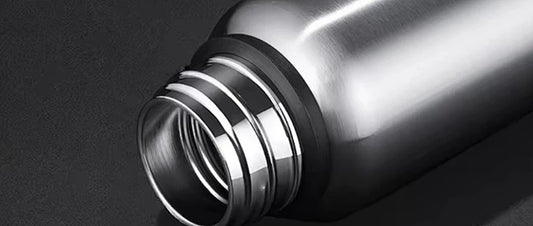 Minimalist Design · Temperature Retention On the Go — Premium 316L Stainless Steel Insulated Bottle